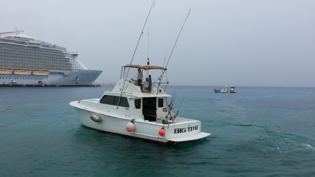  Fishing boat 